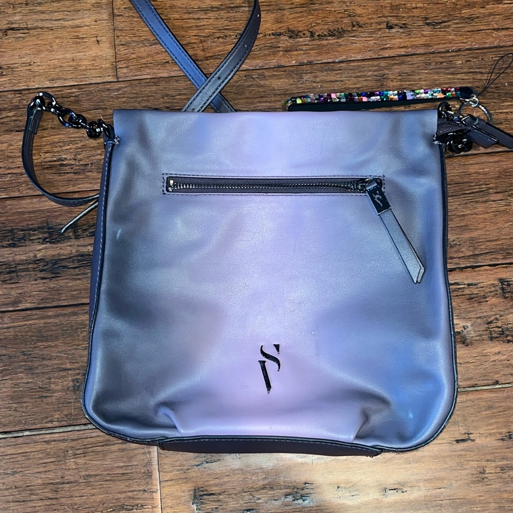 Vera Wang “Simply Vera” Shoulder Bag